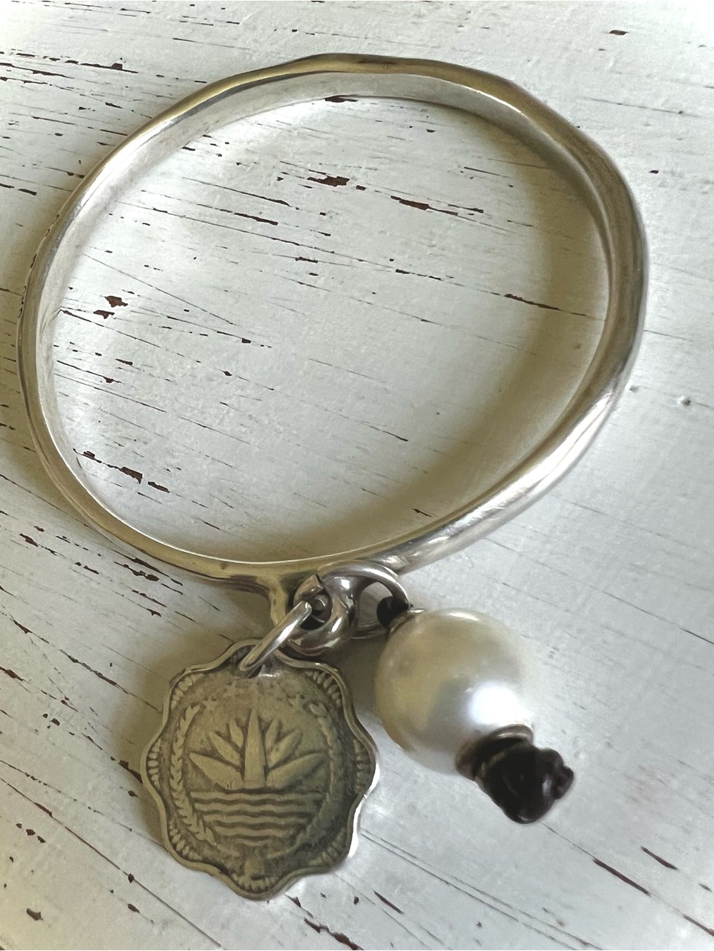 RETIRED! UNO de 50 "Salud" bangle bracelet - Picture 3 of 3